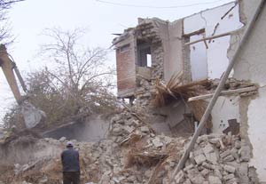 İsmetpaşa Mahallesi’nde imar sürüyor