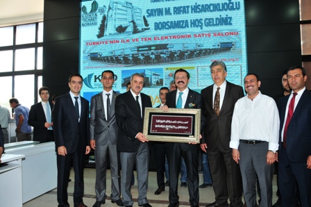 TOBB Başkanı Hisarcıklıoğlu borsada alım yaptı