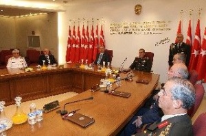 Muttalip Binbaşı'nın cansız bedeni...