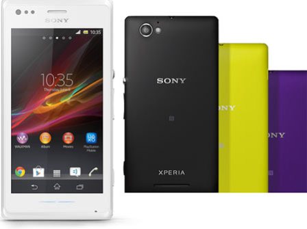Sony'nin Xperia M modeli İngiltere'de satışta