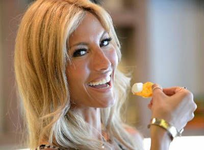 Çağla Şıkel servetine servet kattı