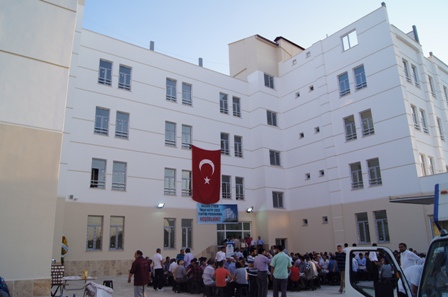 İHL’lere hayırsever desteği