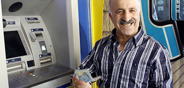 Emekli olabilmek için yaşa takılanlara müjde