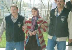 Saç tokasıyla kilit açıyorlarmış