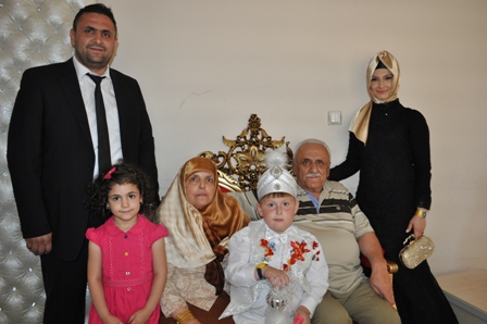 Sıtkı Mert erkekliğe ilk adım attı