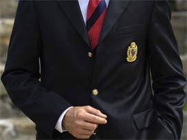 Erkeklerin düğmeleri niçin sağda olur?