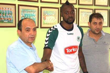 T.Konyaspor'da kaleye Charles Itandje