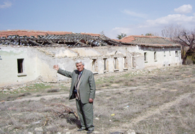 Öğretmen, enstitü binalarını kurtardı