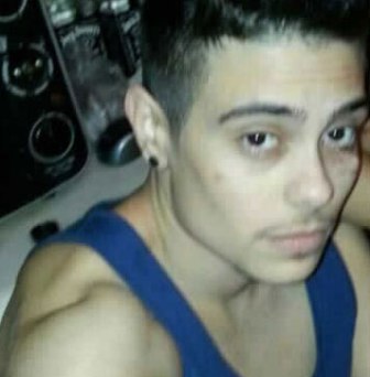 Rüzgar Erkoçlar kas yapıp sakal bıraktı