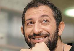 Cem Yılmaz'dan 'Cüppeli' yorumu