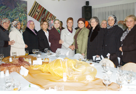 AK Partili kadınlar Gökçek'in misafiri