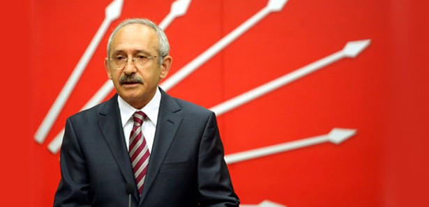 CHP hangi köşe yazarına adaylık teklif etti?