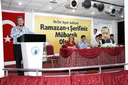 AK Parti Karatay teşkilatı iftarda bir araya geldi