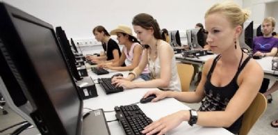 Çalışan annelere doğum izni 18 hafta oluyor