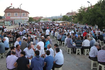 AK Parti İl Teşkilatı’nın Ramazan sevinci iftarları