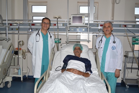 Tıkalı olan damarı 20 dakikada açıldı