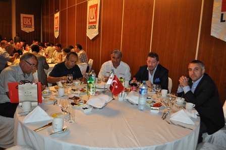Lukoil’den bayilere iftar