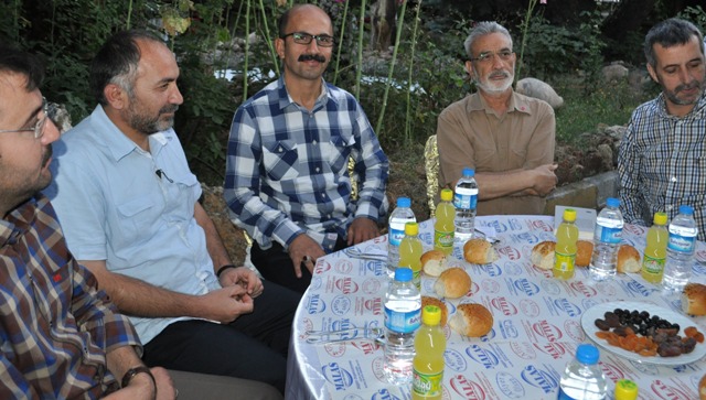 İsmet Özel Konya'da iftar etti