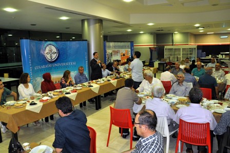 KTO Karatay Üniversitesi eğitimcilere iftar verdi