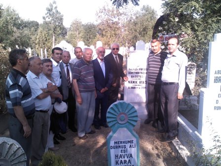 Namık Ayas, kabri başında anıldı