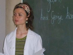 Anadilde eğitim geliyor