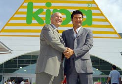 Ucuzluğun Kalesi kipa açıldı