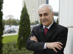 Nihat Hatipoğlu'nun annesi hayatını kaybetti