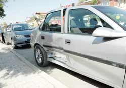 Valinin eşi kazada yaralandı