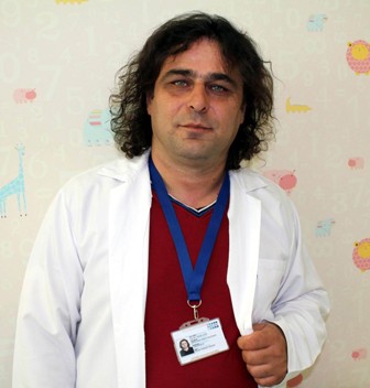 Çocuk yaşlarda sünnet olmanın önemine dikkat