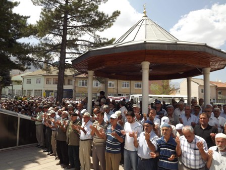Seydişehir’de Mısır’da ölenler için gıyabi cenaze namazı kılındı