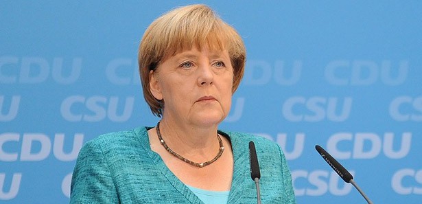 Merkel'den Mısır'la ilgili flaş açıklama
