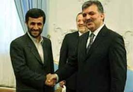 AHMEDİNEJAD İstanbul'a indi