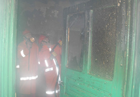 Ev yangını paniğe neden oldu