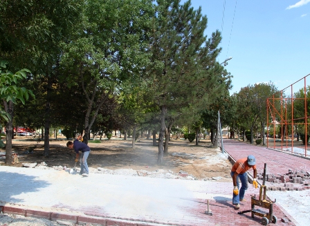 Selçuklu’ya 33 yeni mahalle parkı yapılıyor