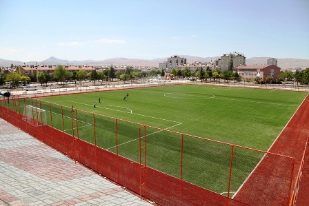 Dumlupınar Mahallesine Spor Kompleksi