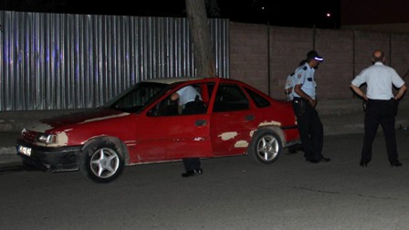 Alkollü şahısların polise "hastayız" yalanı tutmadı