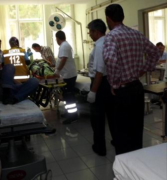 Otomobil şarampole yuvarlandı: 2 yaralı