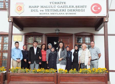 Ayşe Türkmenoğlu’ndan STK ziyaretleri