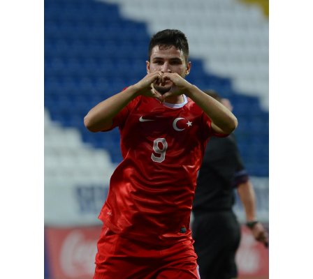 Ömer Ali Milli takımda şov yaptı