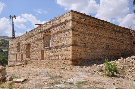 Tarihi camide restorasyon başladı