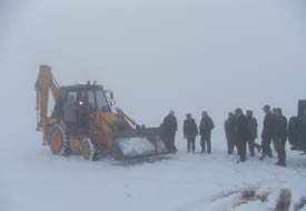Yaylada mahsur kalan 3 kişi kurtarıldı