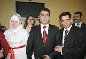 Konya kız yetiştirme yurdunda düğün