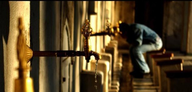 Liselere ibadethanelerin önü açıldı