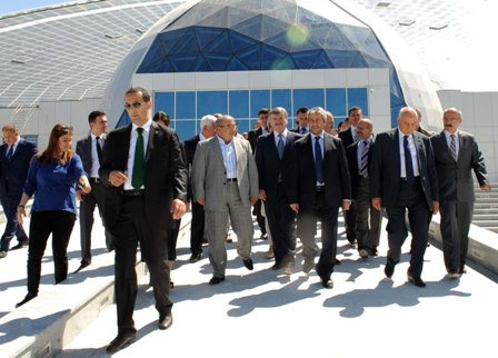 Bakan Ergün Bilim Merkezi’nde incelemelerde bulundu