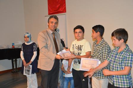 Gelecek güzel günler için hep birlikte