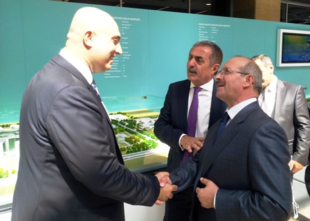 838 yataklı Şehir Hastanesi için imzalar atıldı