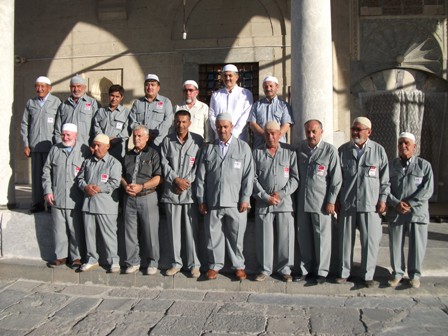 Karapınarlı Hacı Adayları Dualarla Kutsal Topraklara Uğurlandı
