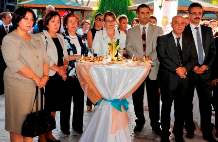 Selçuk’ta akademik yıl açılışı kokteyle kutlandı
