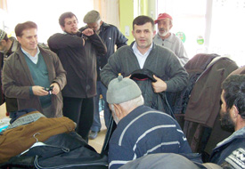 Kulu'da yoksullara bayram harçlığı