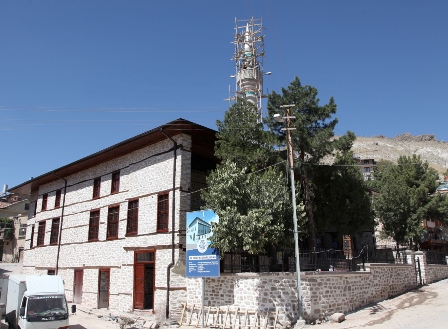 Sille Ak Cami ibadete açıldı